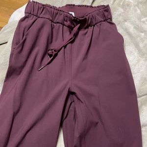 Lululemon maroon sweatpants